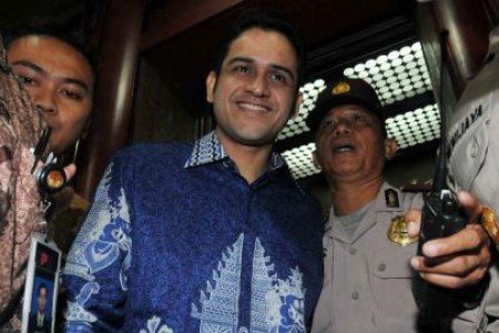 Komisi II DPR tantang Nazar buktikan korupsi proyek e-KTP