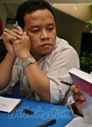 Nur Hidayat Sardini